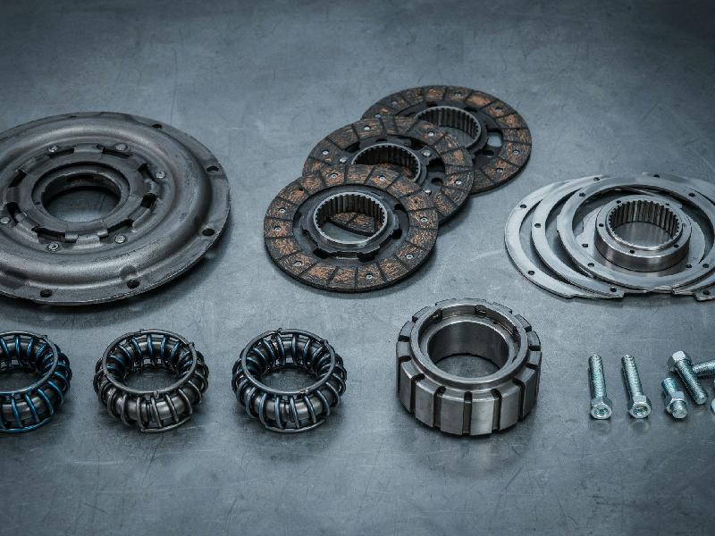 Qué es el clutch de una moto y para qué sirve